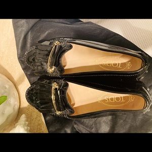 Gommino driving shoes in patent leather black